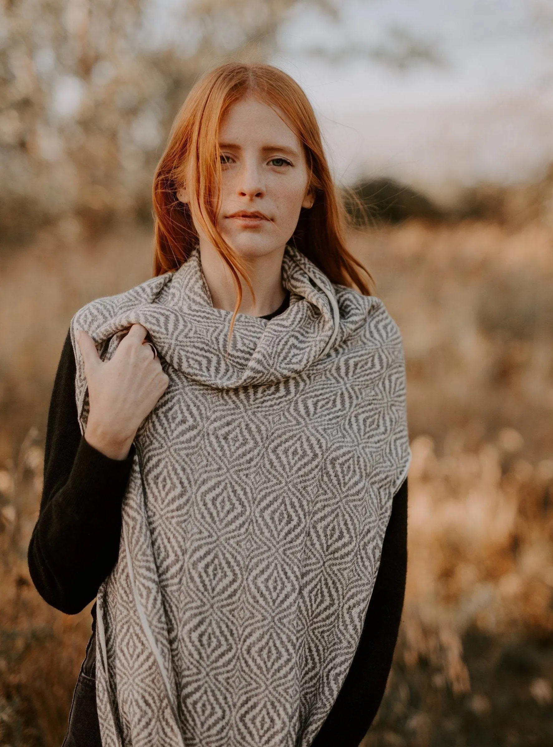 Alpaca cream scarf