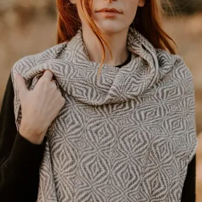 Alpaca cream scarf