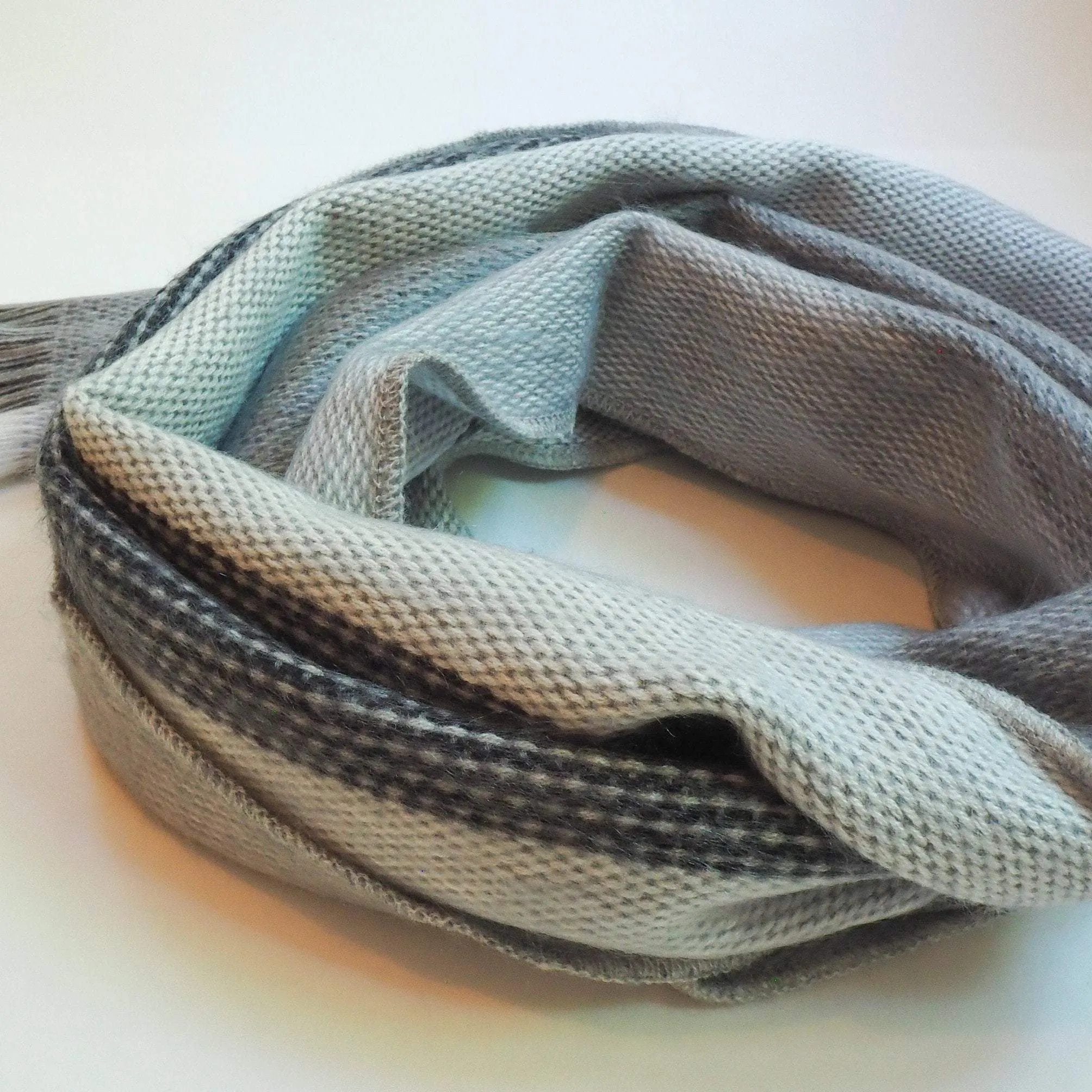 Alpaca shawl scarf - Grey ombré stripes