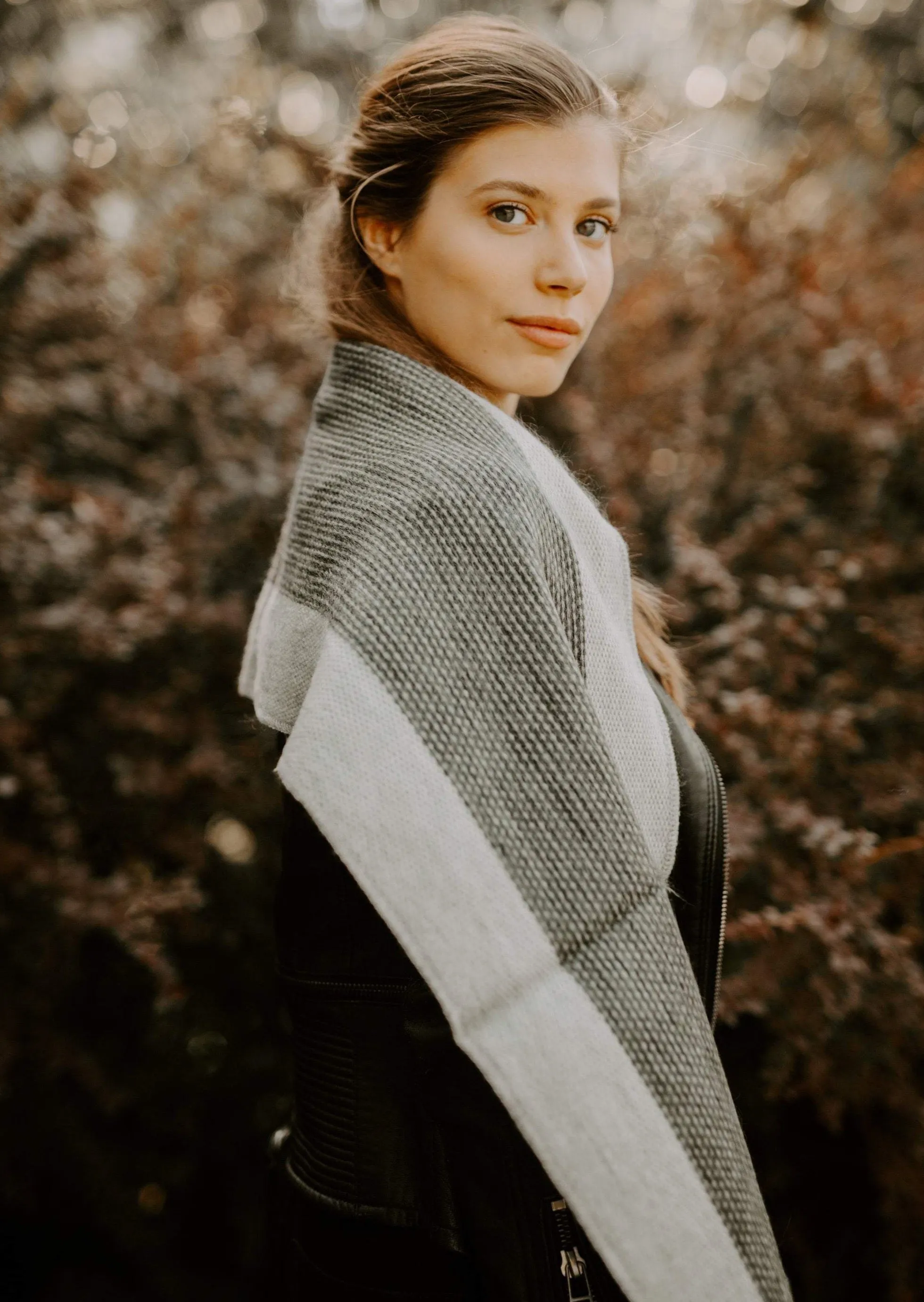 Alpaca shawl scarf - Grey ombré stripes