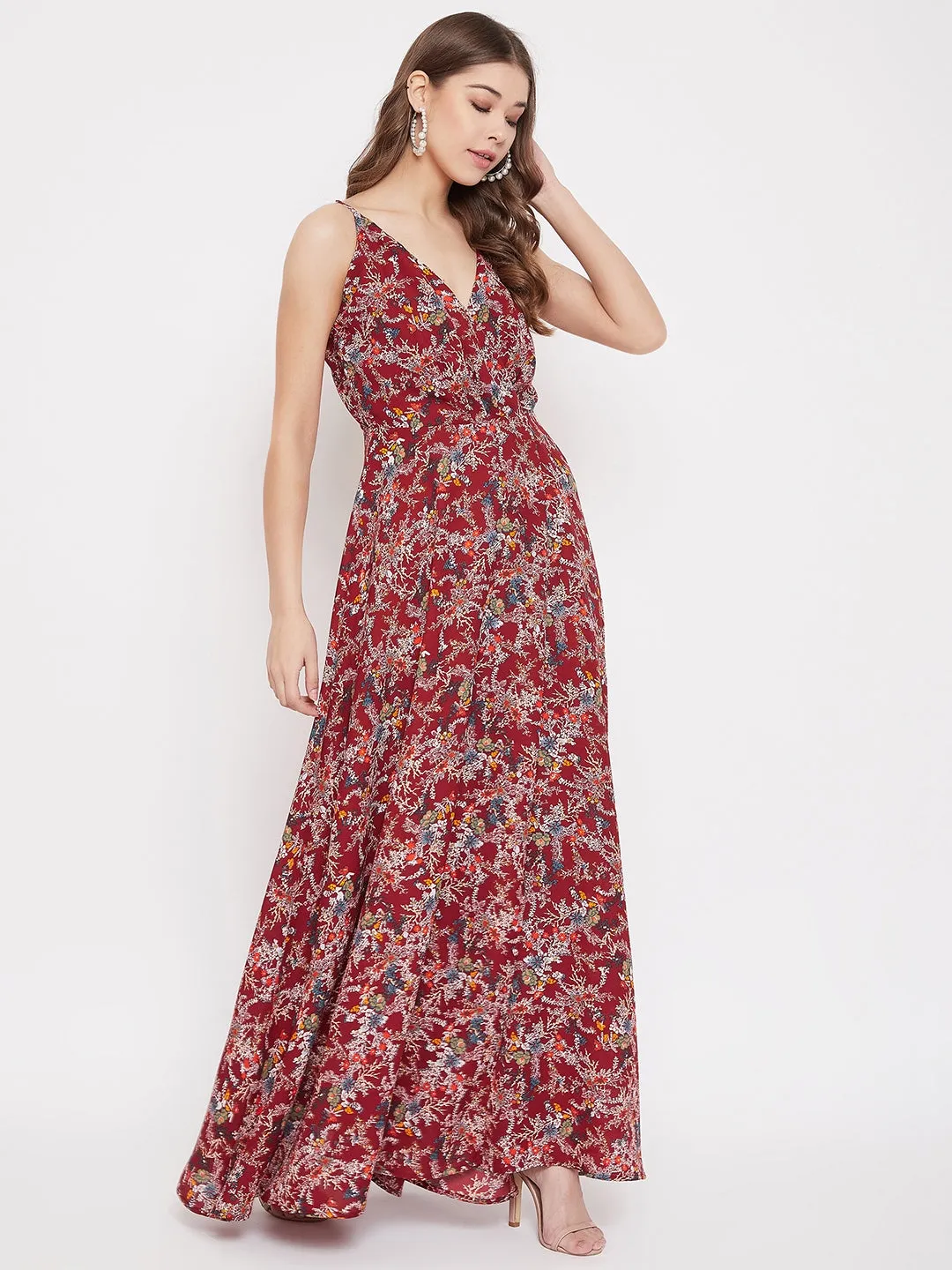 Berrylush Women Maroon Floral Printed V-Neck Maxi Dress