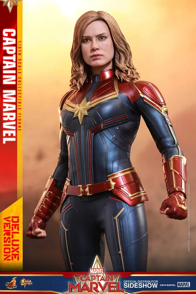 Captain Marvel Deluxe Version Sixth Scale Figure