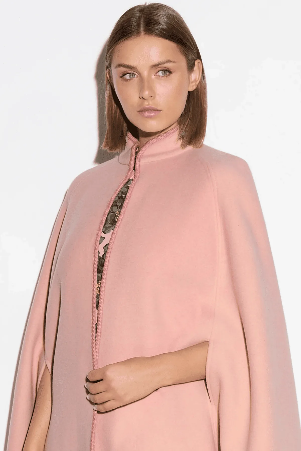 CLAUDIA CAPE BLUSH PINK