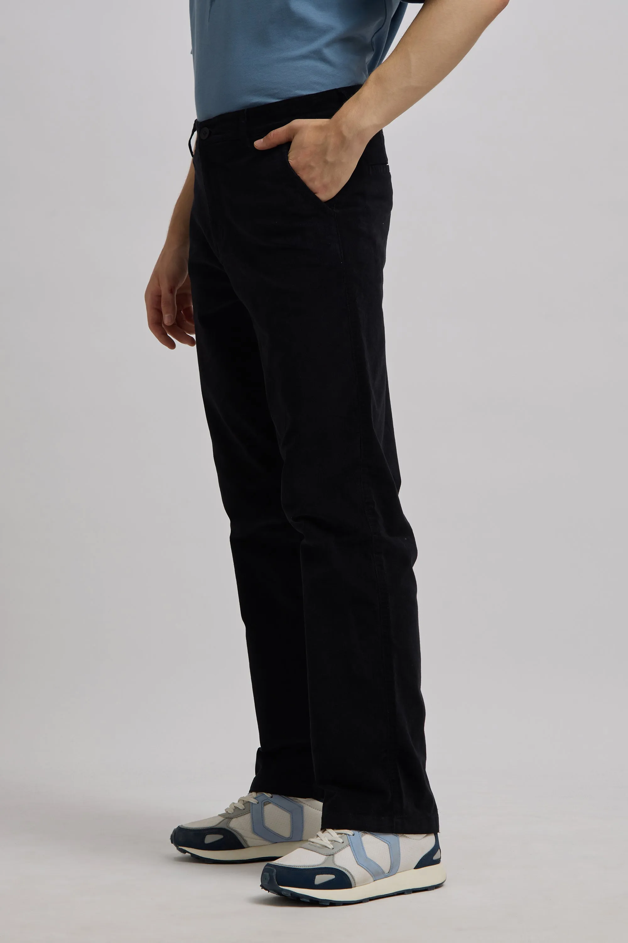 Holden - Slim Fit Comfort Corduroy Trouser - Black