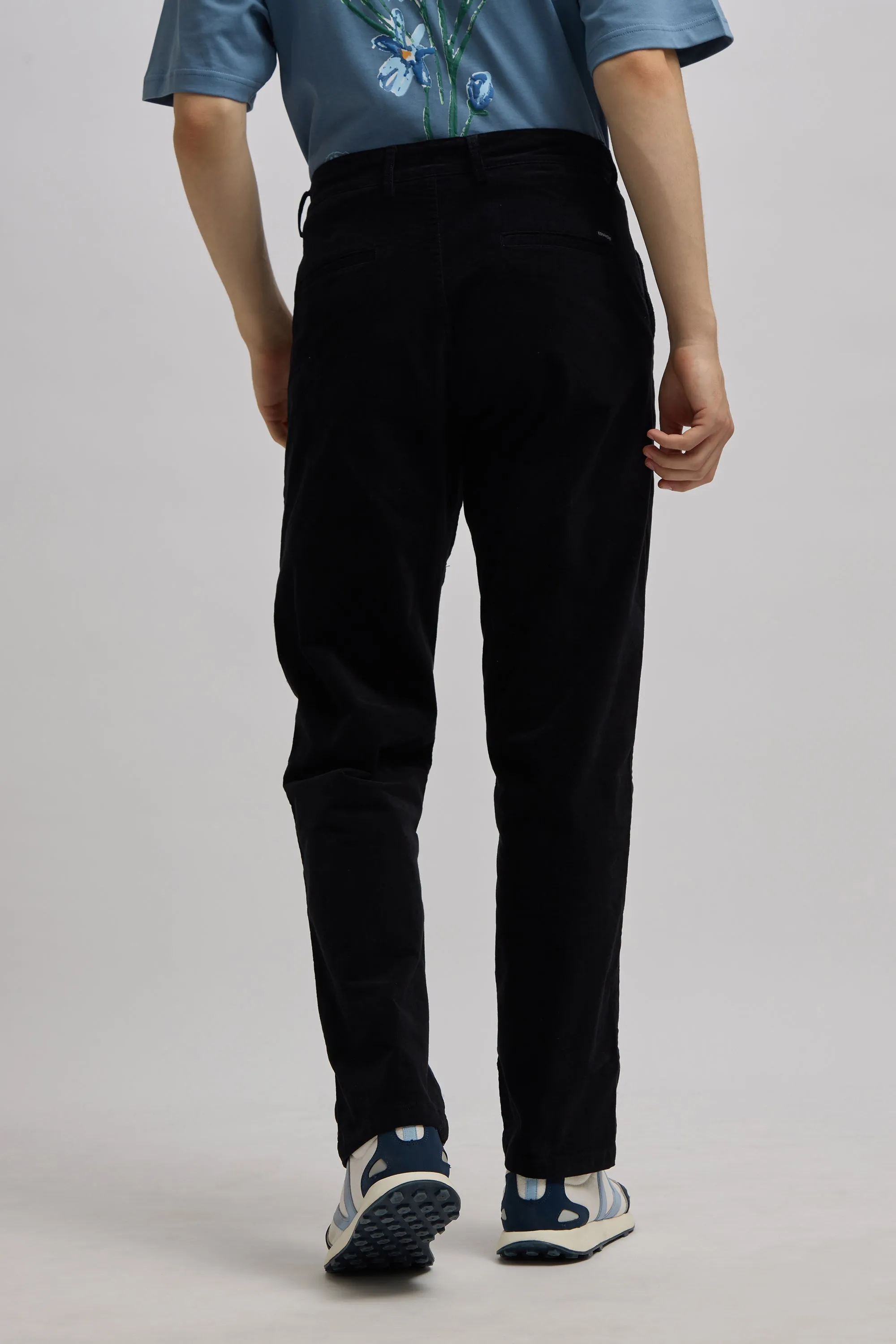 Holden - Slim Fit Comfort Corduroy Trouser - Black