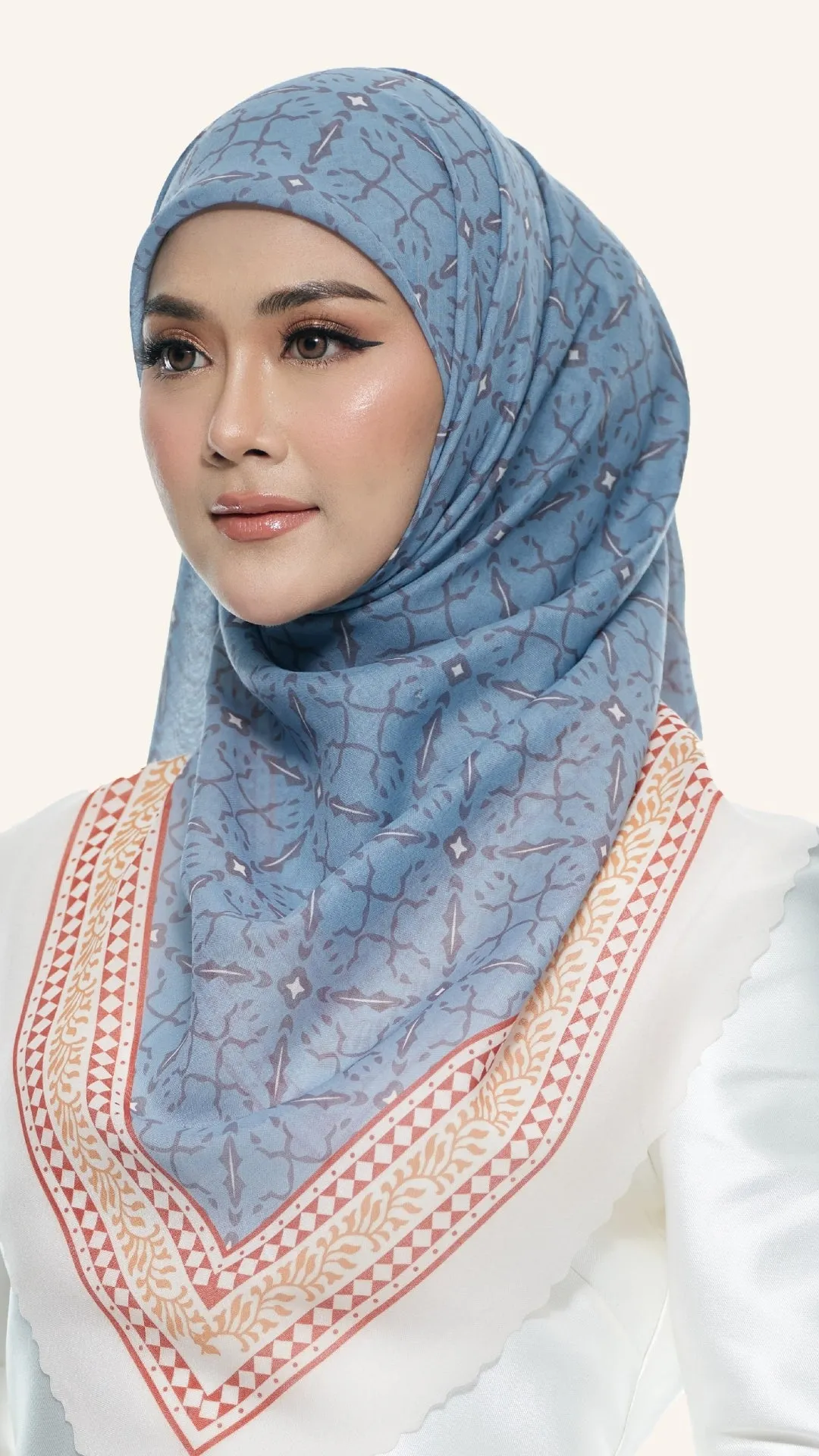 Maharani Raya Square Scarf