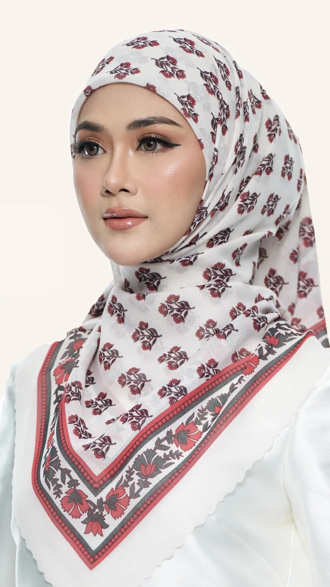 Maharani Raya Square Scarf