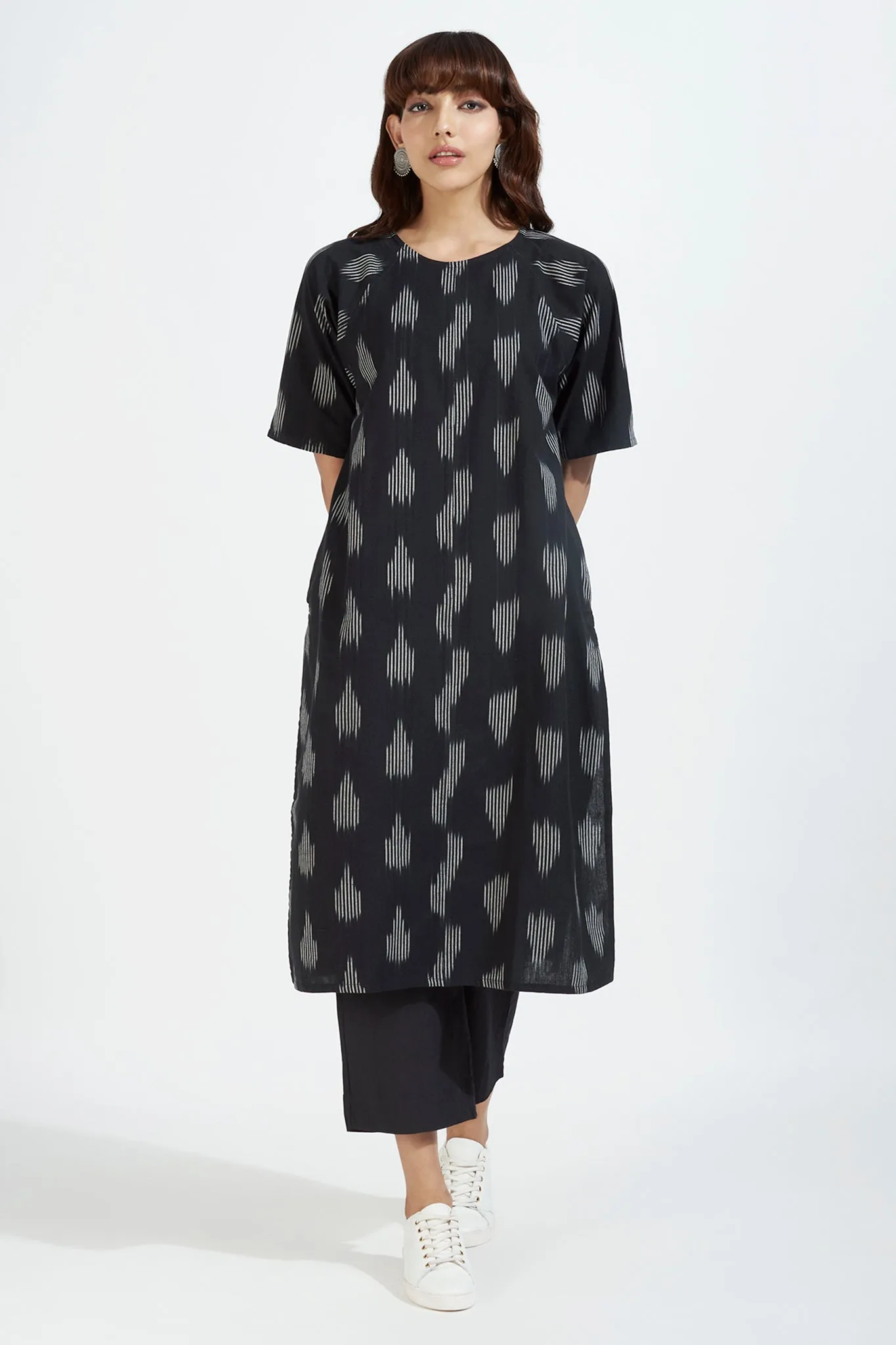 modern tunic with pockets - infinite abyss & ink splatter