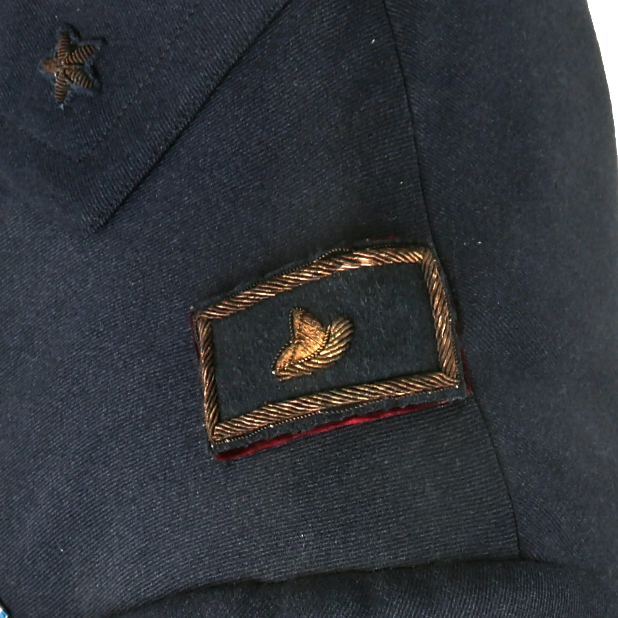 Original WWII Italian Regia Aeronautica Air Force Pilot Capitano Uniform Tunic & Breeches with Rome-Made Officer’s Visor & Torpedo Bomber Badge