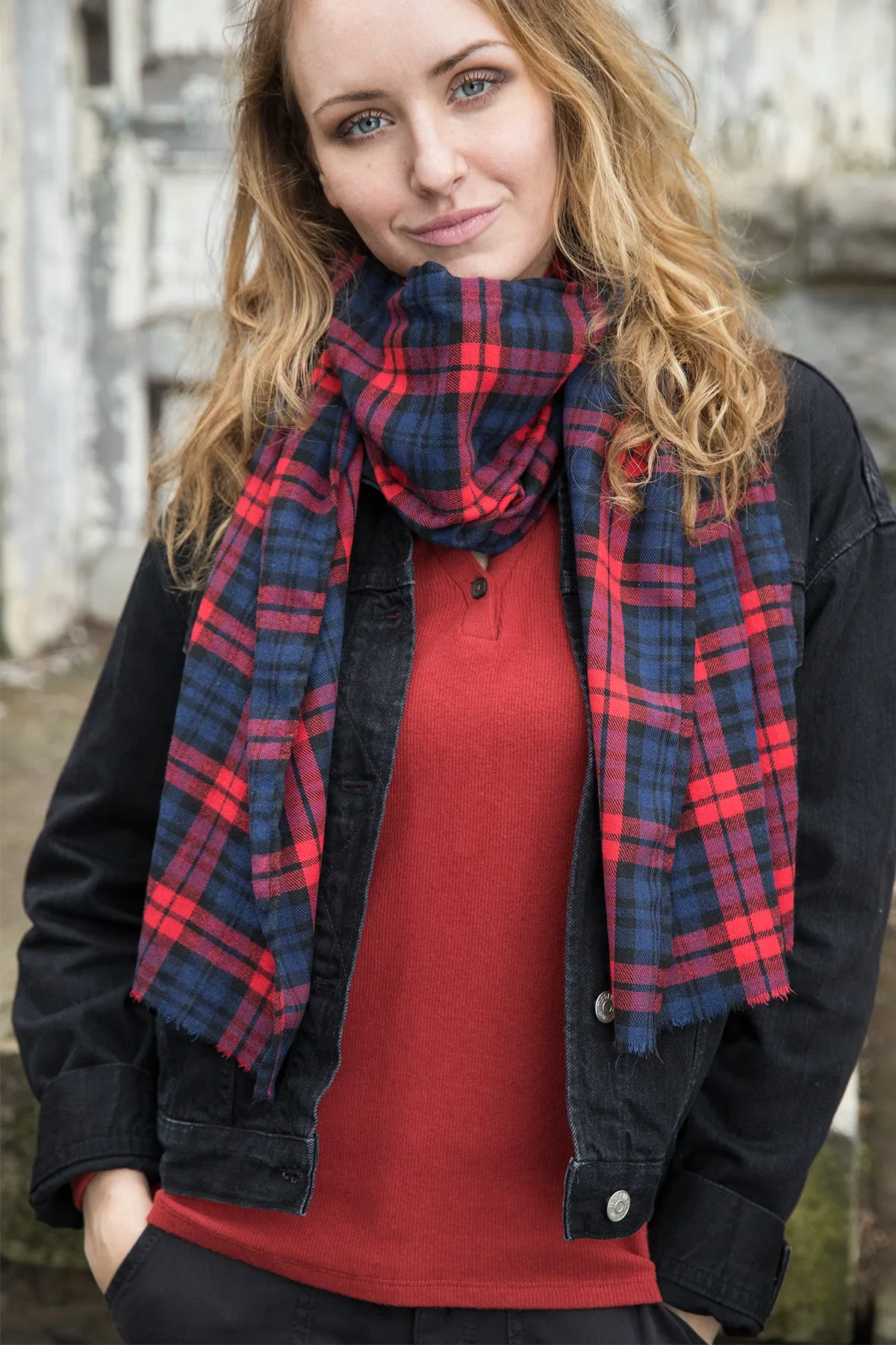 Plaid Scarves with Hidden Pocket