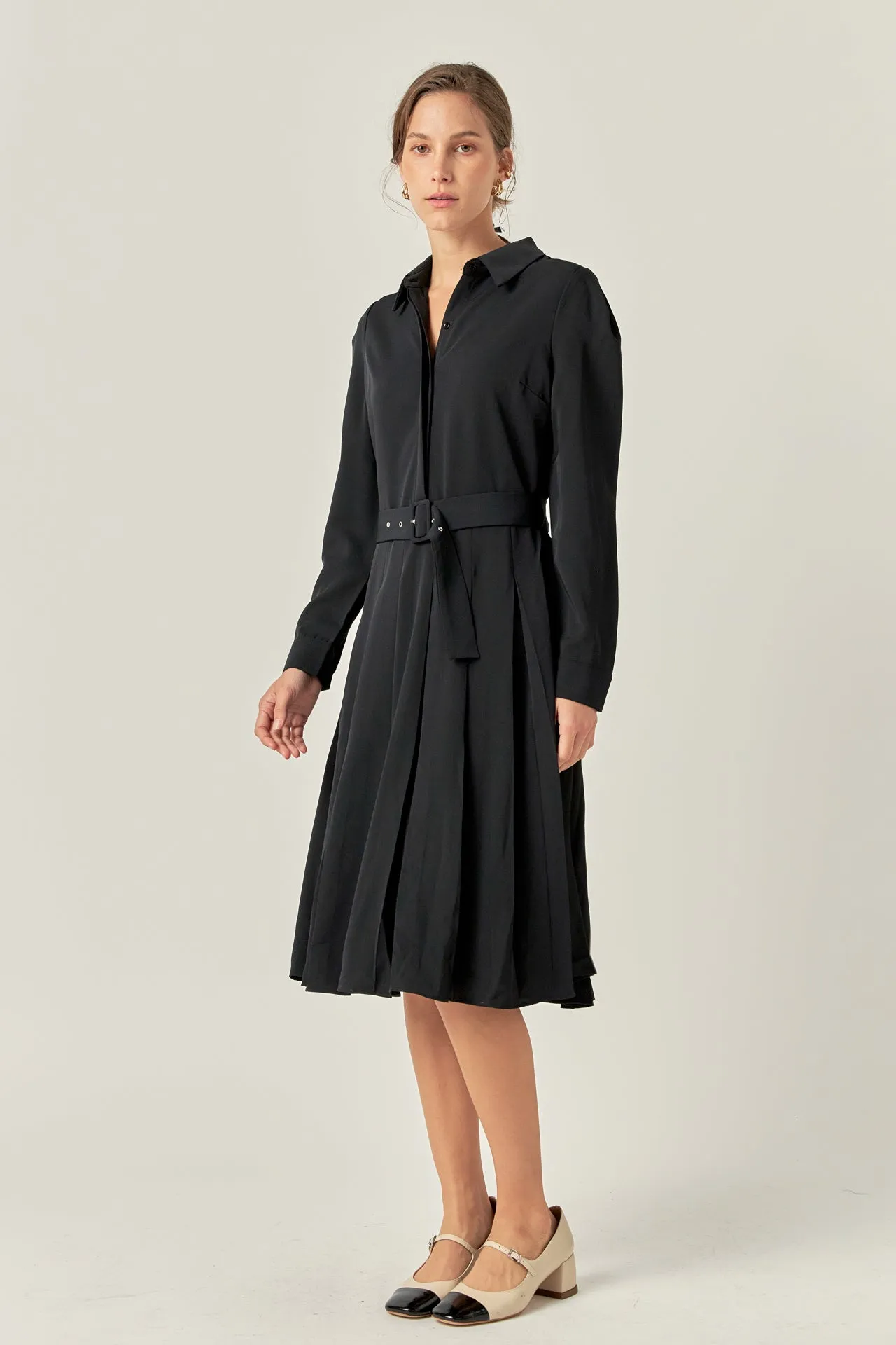 Pleated Collared Long Sleeve Midi Dress