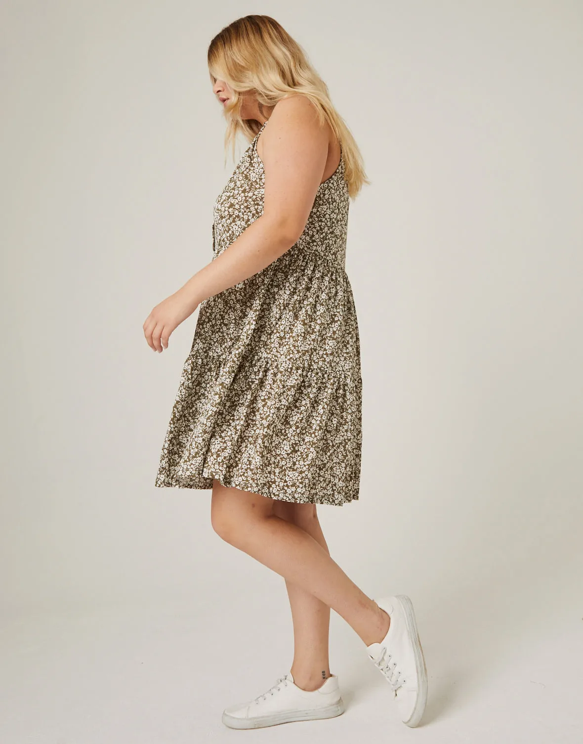 Plus Size Tiered Button Floral Dress