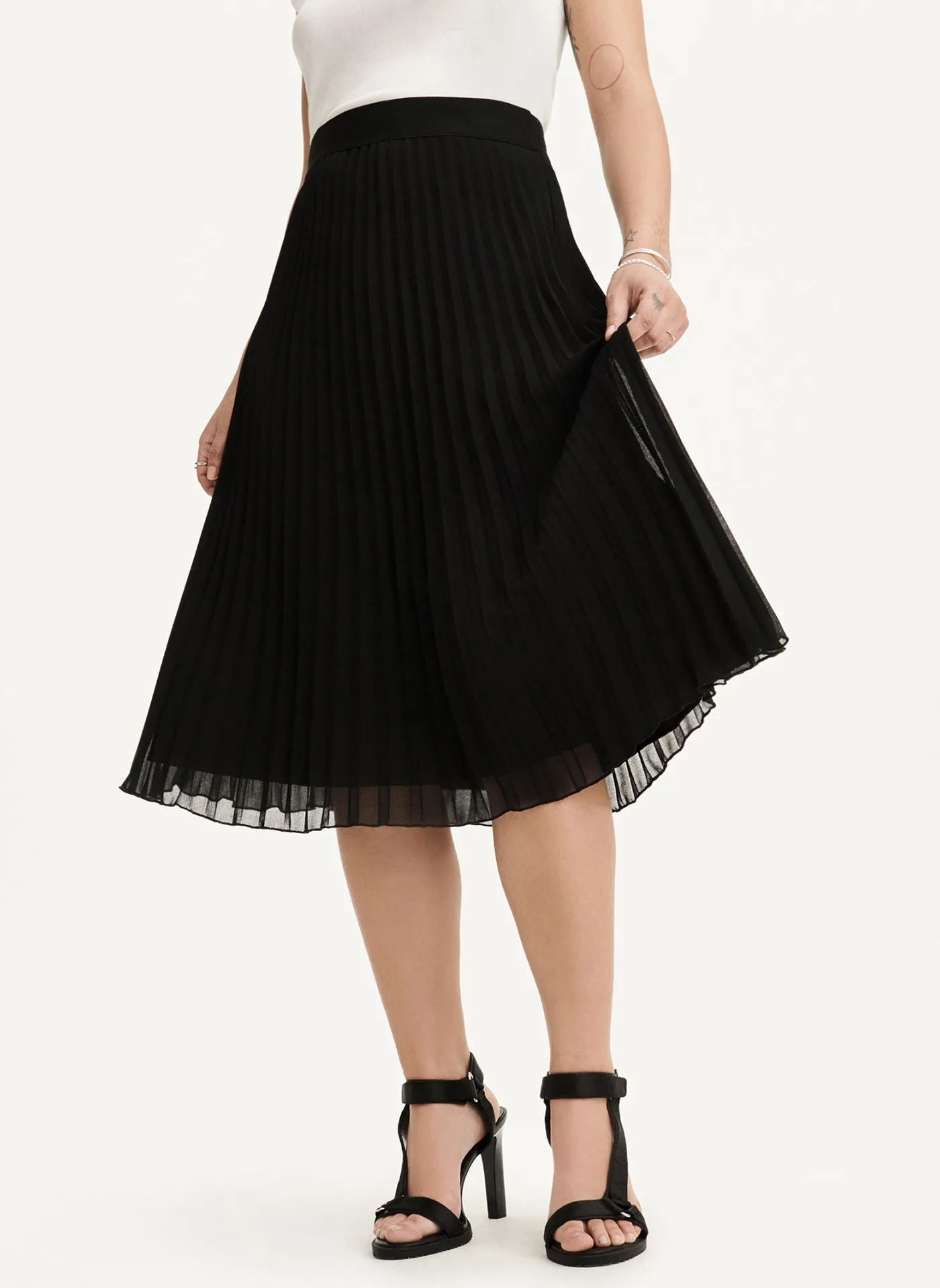 PULL ON PLEATED MIDI SKIRT