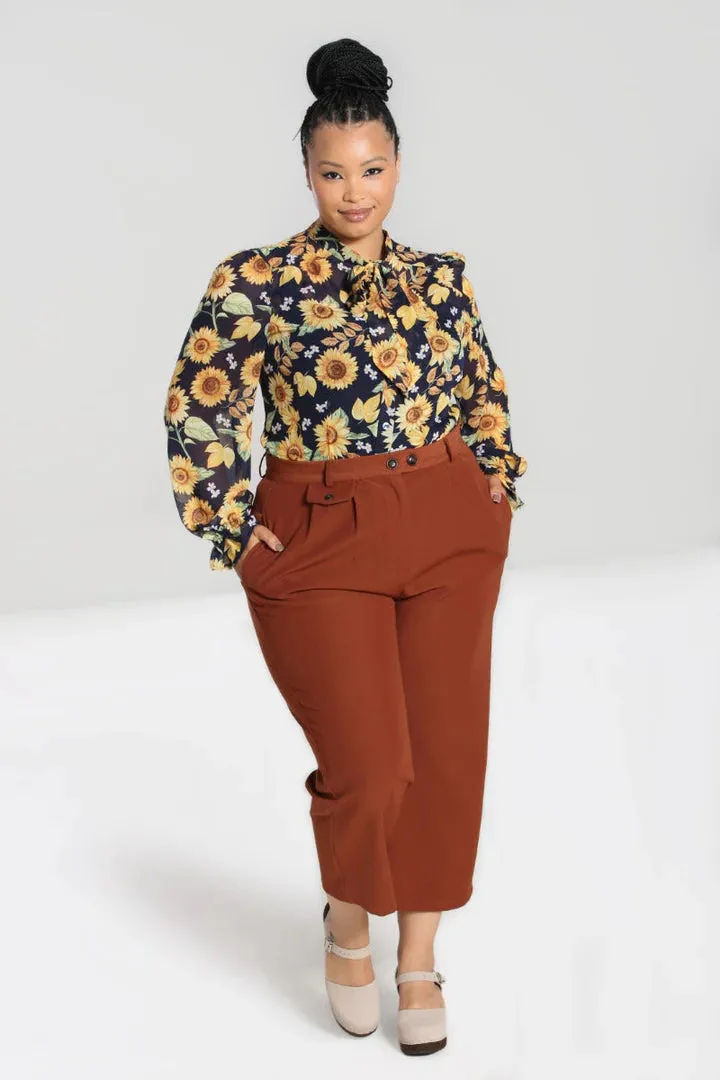 Ravenwood Cropped Trousers in Brown