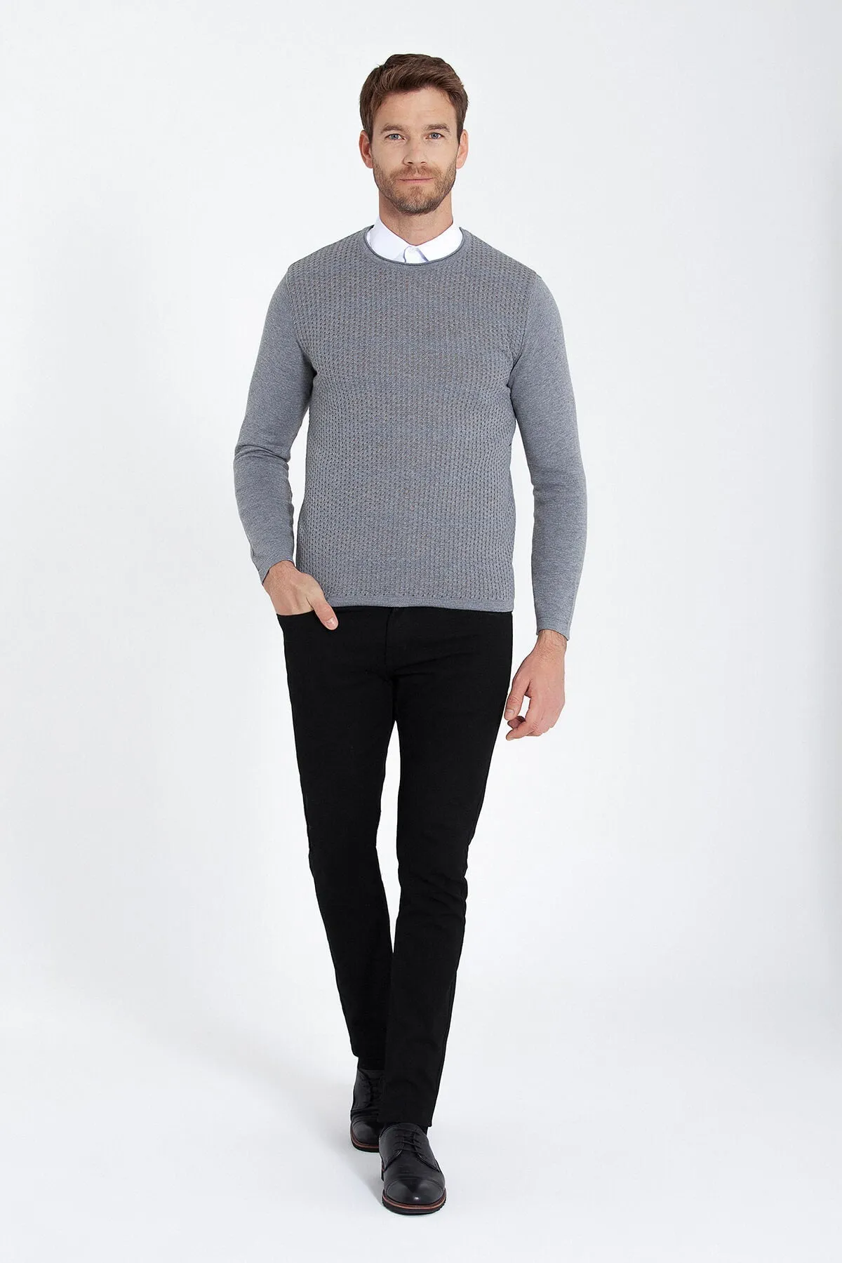 Slim Fit Plain Cotton Blend Black & Red Crewneck Sweater, Gray - Camel