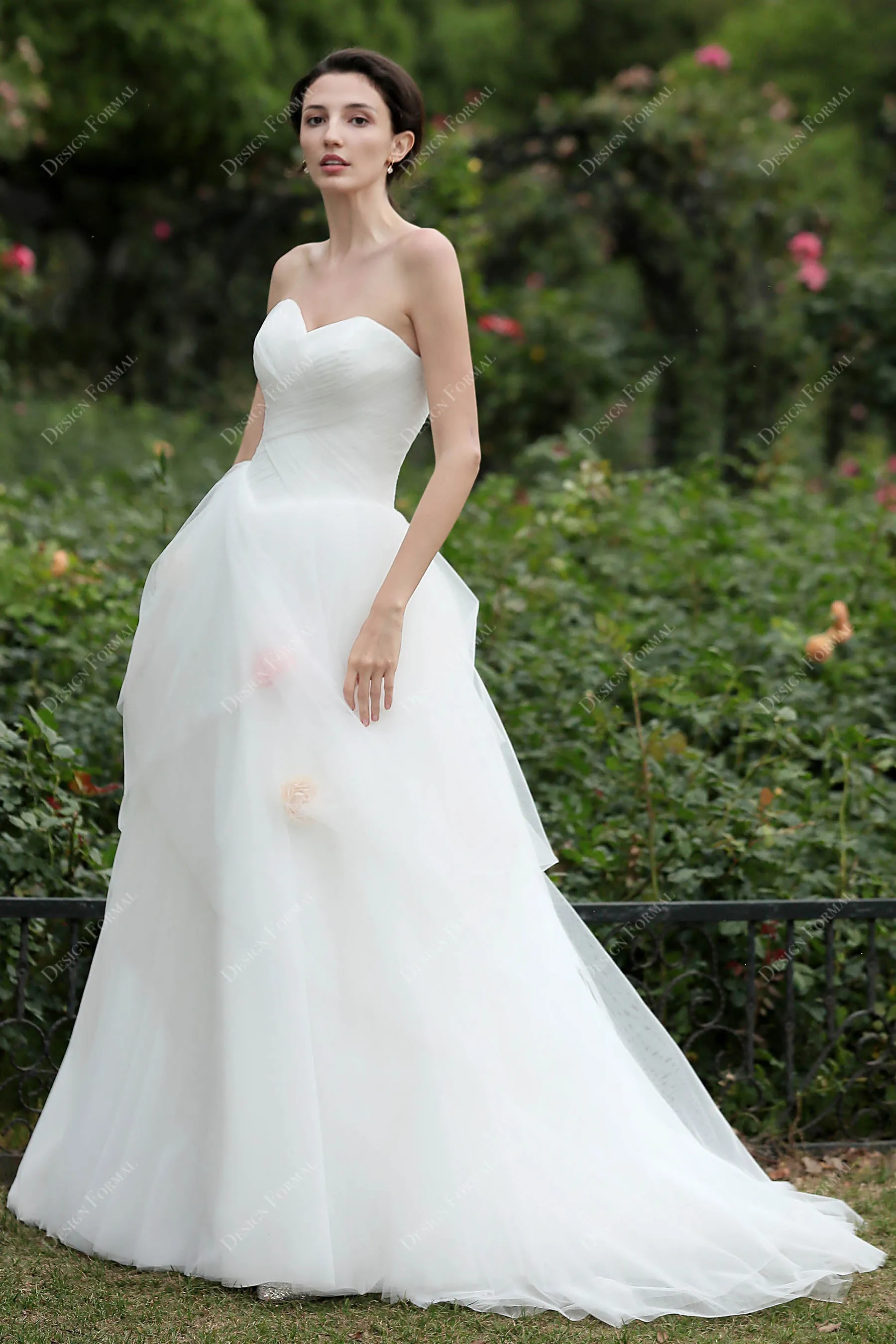 Strapless Pleated Tulle Sweetheart Country Bridal Dress