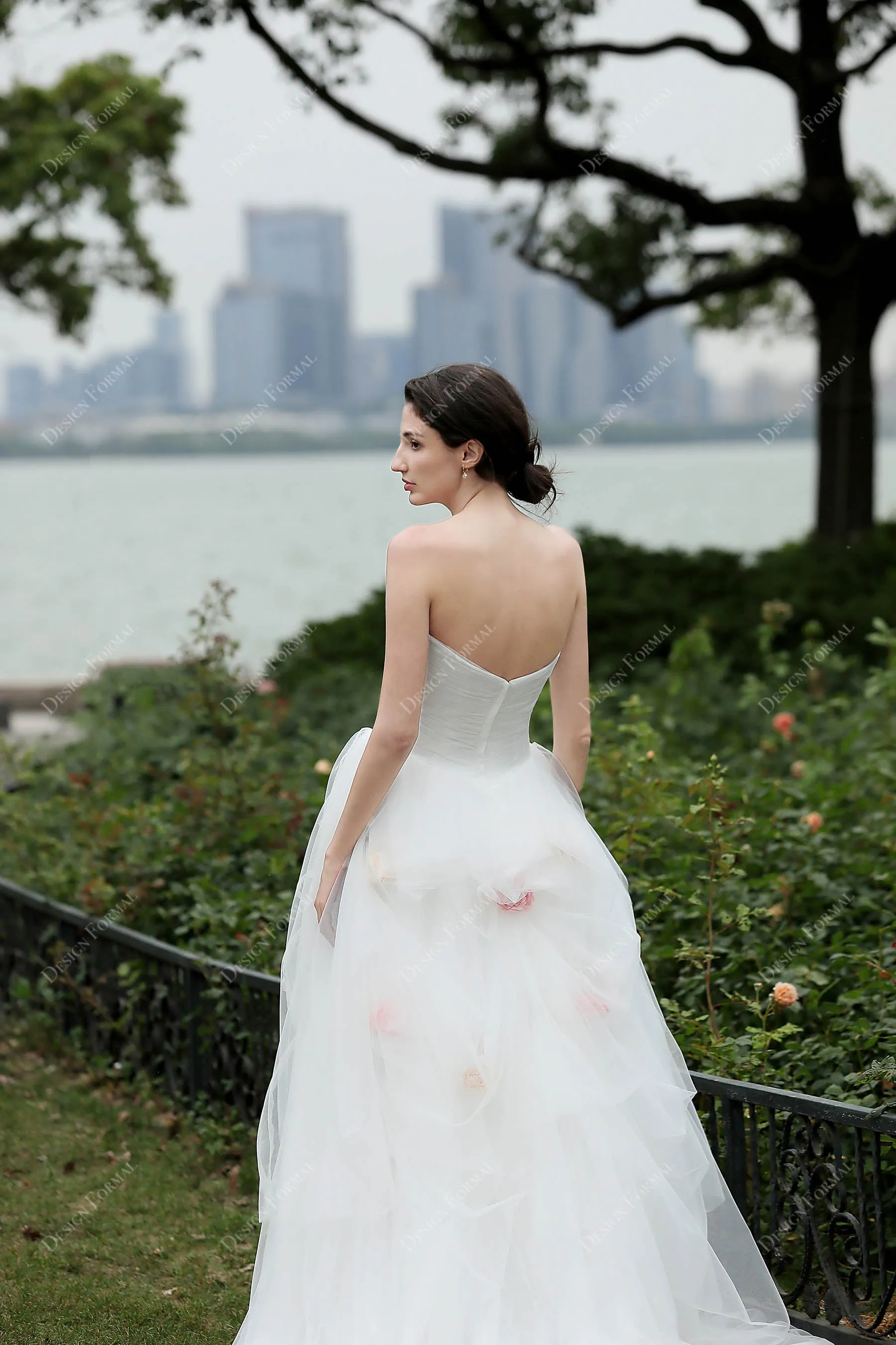 Strapless Pleated Tulle Sweetheart Country Bridal Dress