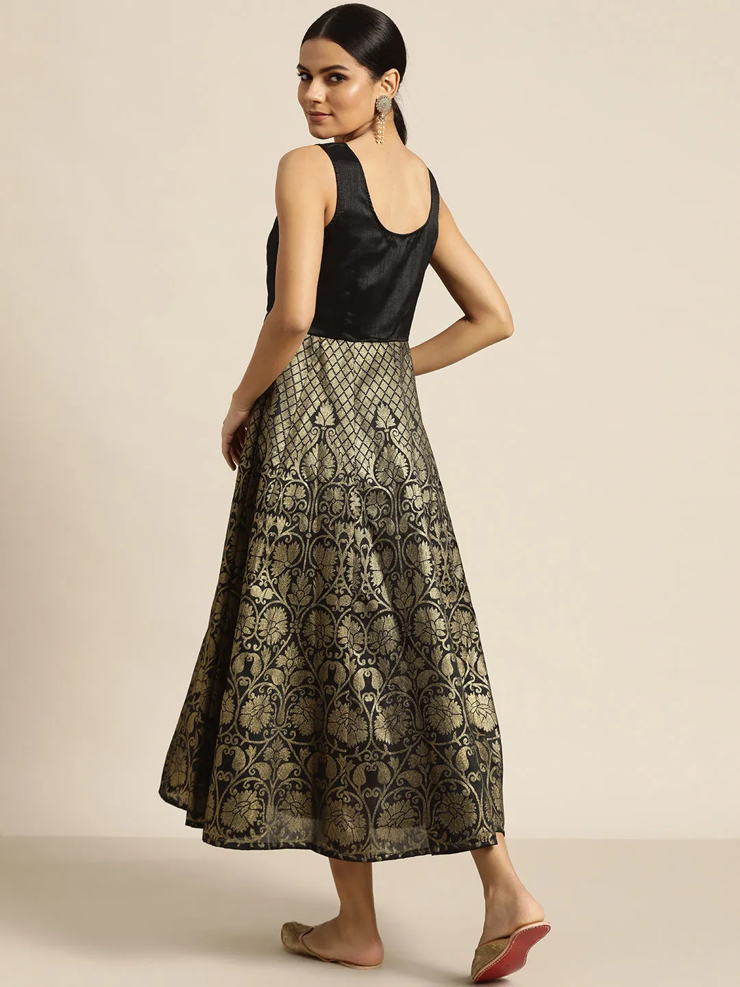 Women Black Foil Print Sleeveless Anarkali Maxi Dress