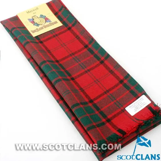 Wool Scarf in Maxwell Modern Tartan